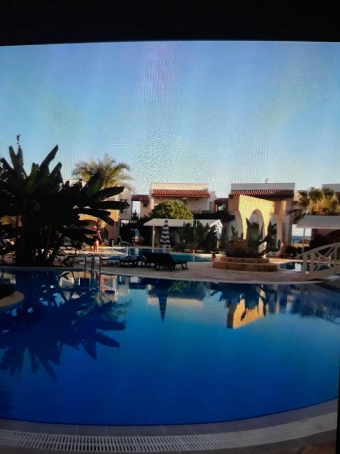 Sunrise Beach Club Gastria Екстер'єр фото